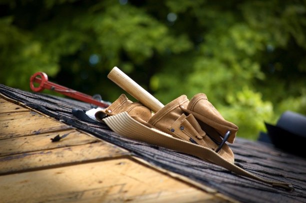 Roofers Near Waucoma, IA Available Now